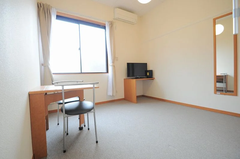 設備・仕様は号室により異なる為、現況を優先致します。