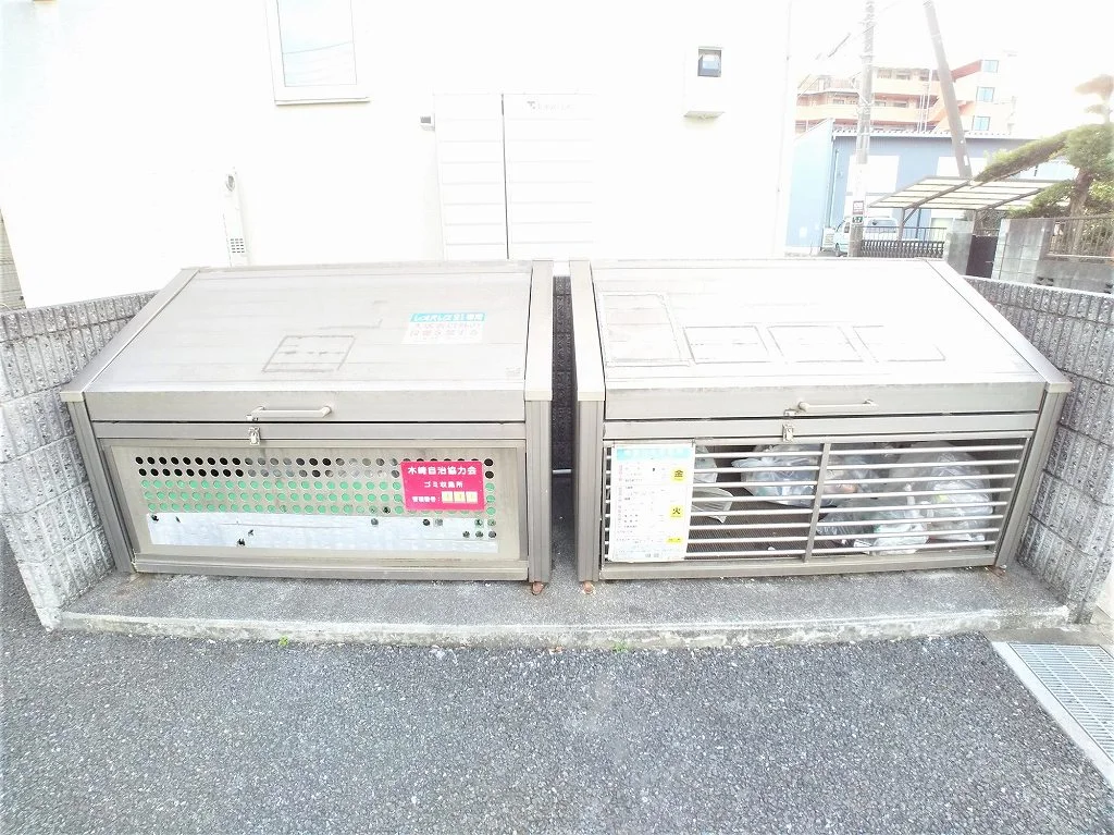 ゴミ置き場