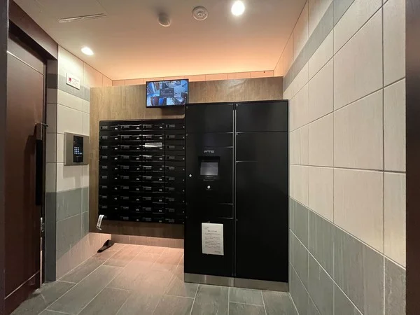 宅配ボックス有★