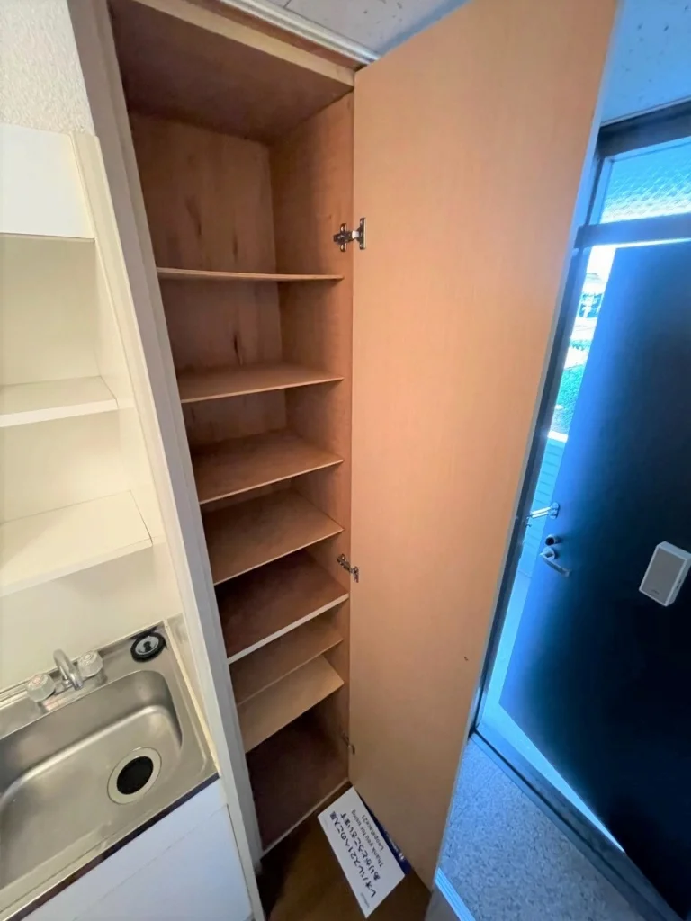 シューズボックス