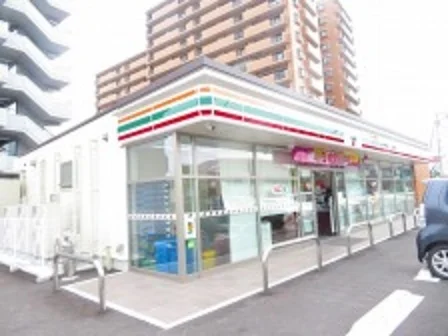 セブンイレブン姫原3丁目店様まで1300m