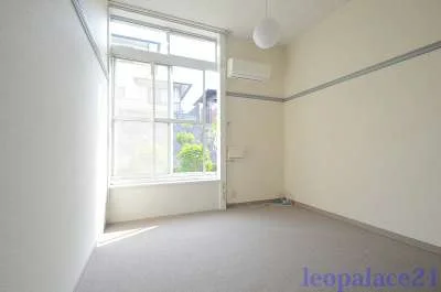 写真と異なる場合が御座います