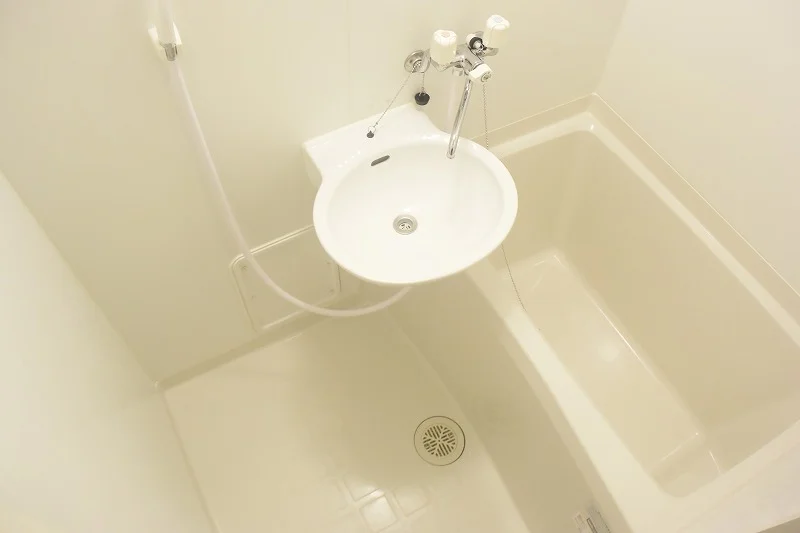 浴室乾燥機付きなので雨が降っても安心♪