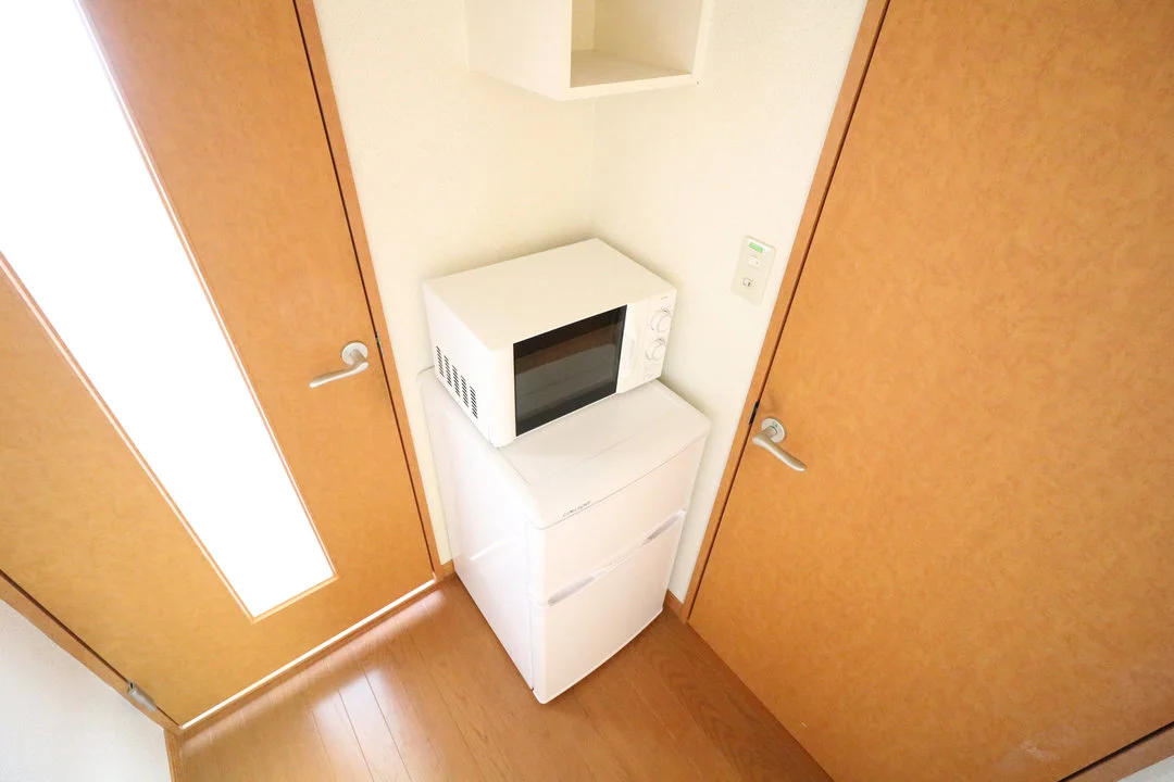 大型家具家電付きにより初めての一人暮らしの方も安心！