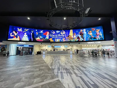 イオンシネマ鈴鹿まで車で7分