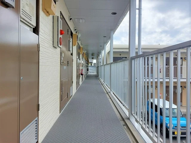 ２F共用　通路