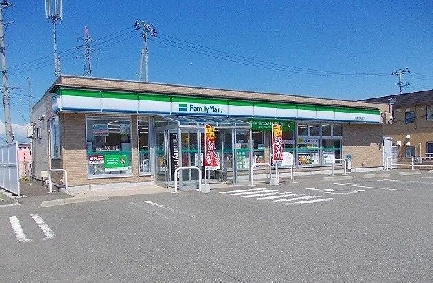 ファミリーマート秋田能代明治町まで700m