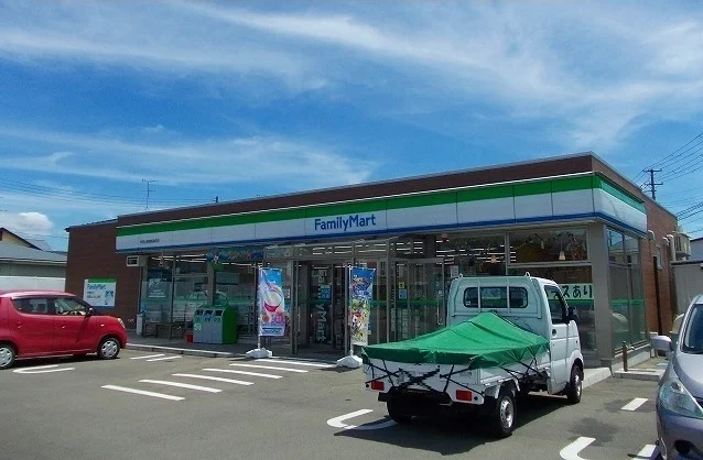 ファミリーマート土崎相染町店まで190m