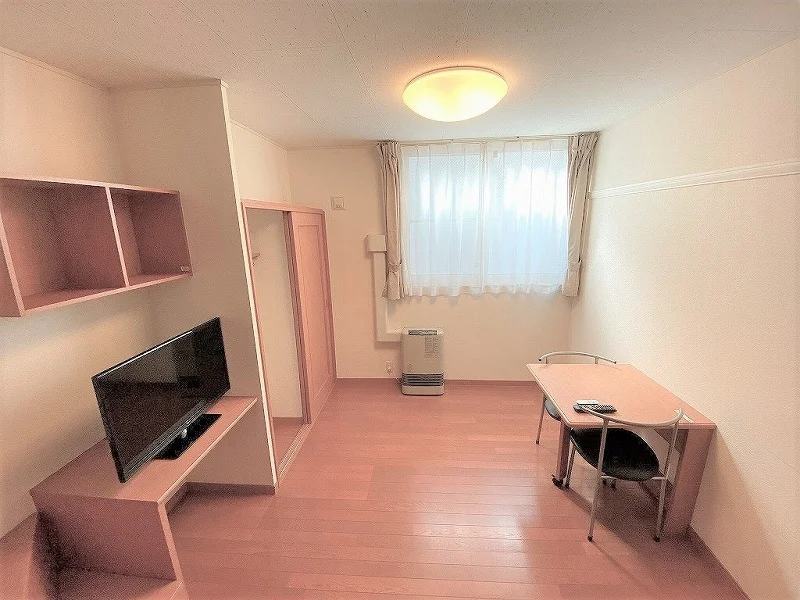 １階はフローリング、2階はカーペットになります。