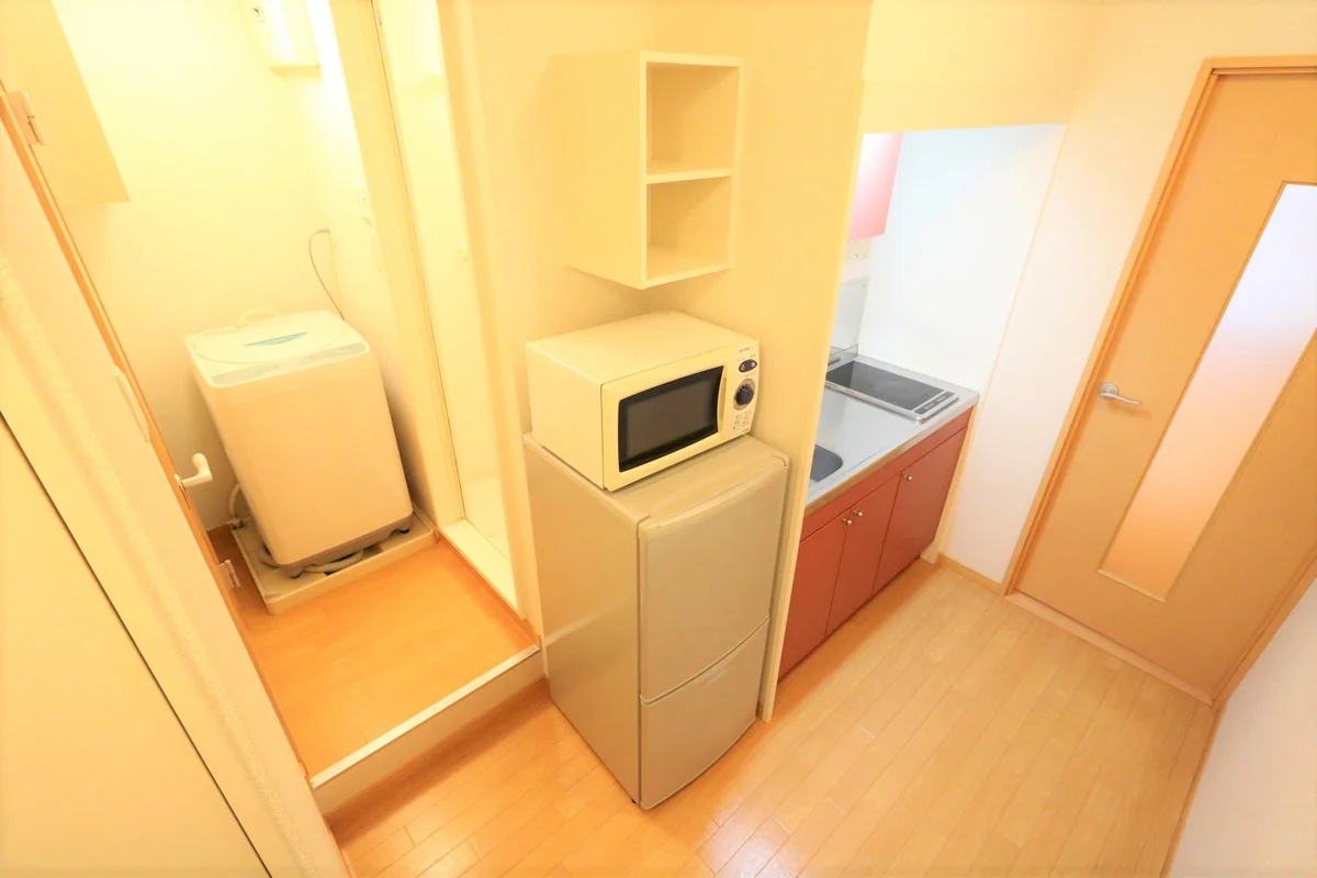 大型家具家電付きにより初めての一人暮らしの方も安心！