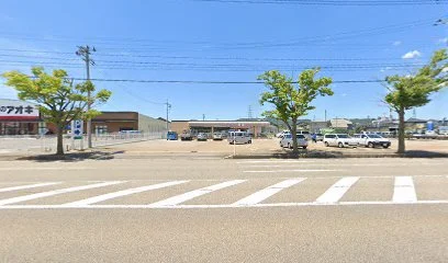 セブン-イレブン 高岡能町店まで徒歩8分