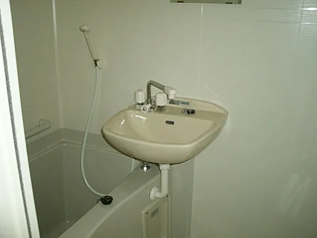 設備・仕様は号室により異なる為、現況を優先致します。