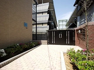 オートロック完備