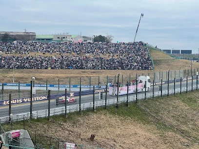 130R オアシスまで車で15分