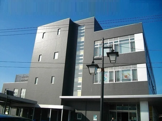 西部市民サービスセンターまで1100m