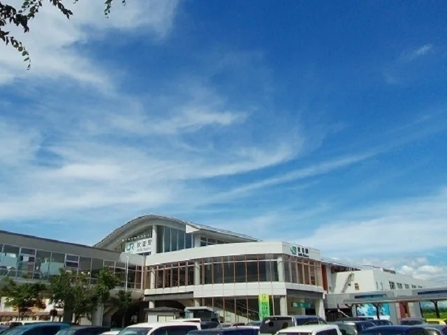 秋田駅まで2300m