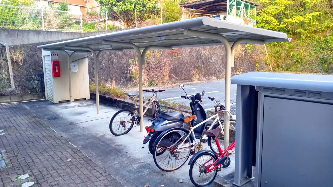 屋根付き駐輪場