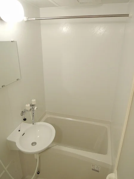 洗面一体型の浴室