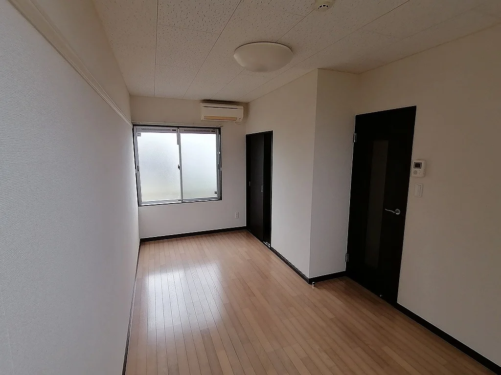 設備・仕様は号室により異なる為、現況を優先致します。