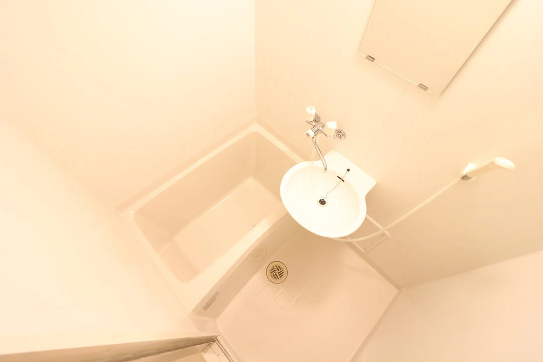 浴室乾燥機で雨や雪の日でもらくらくお洗濯！