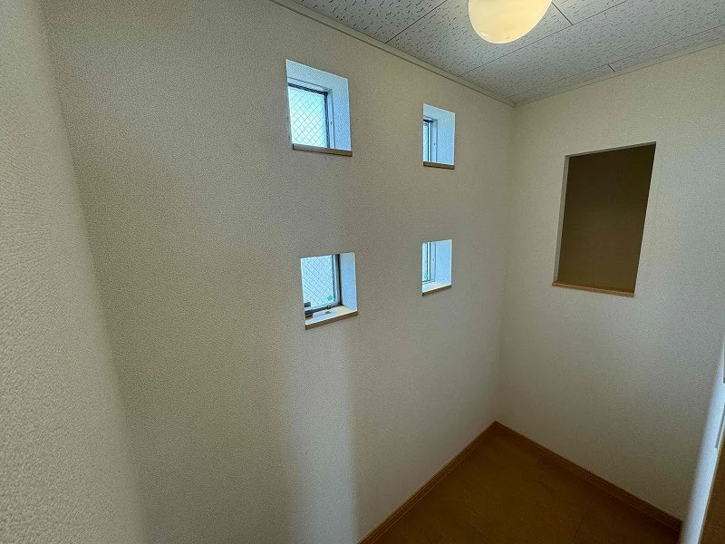 2F　ウォークインクローゼット