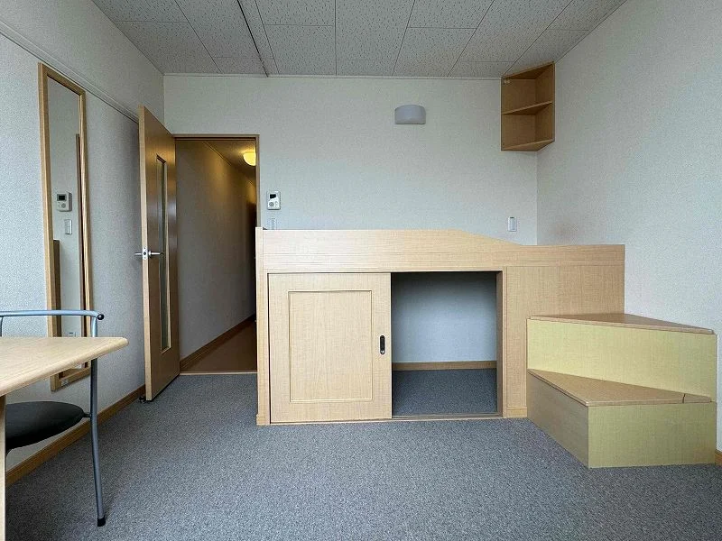 2F　ウォークインクローゼット