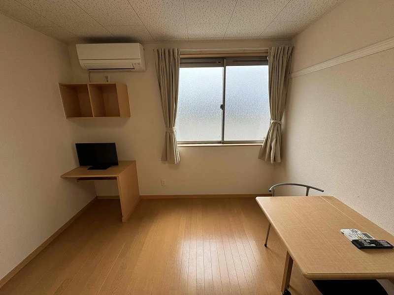 ※同タイプ部屋の写真となります