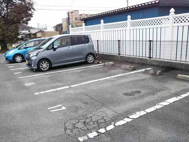 写真と現状が異なる場合は現状を優先します。