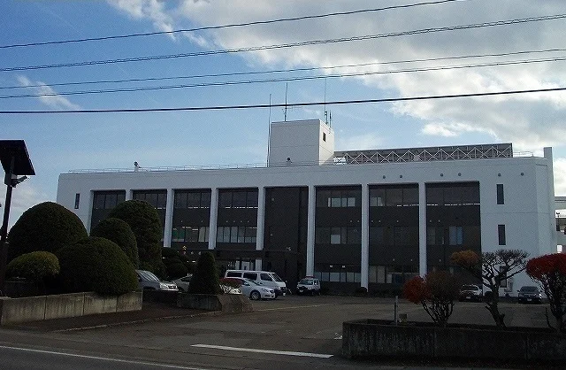 大館警察署まで500m