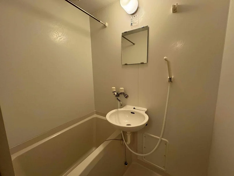 ※同タイプ部屋の写真となります