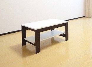 テーブル設置済