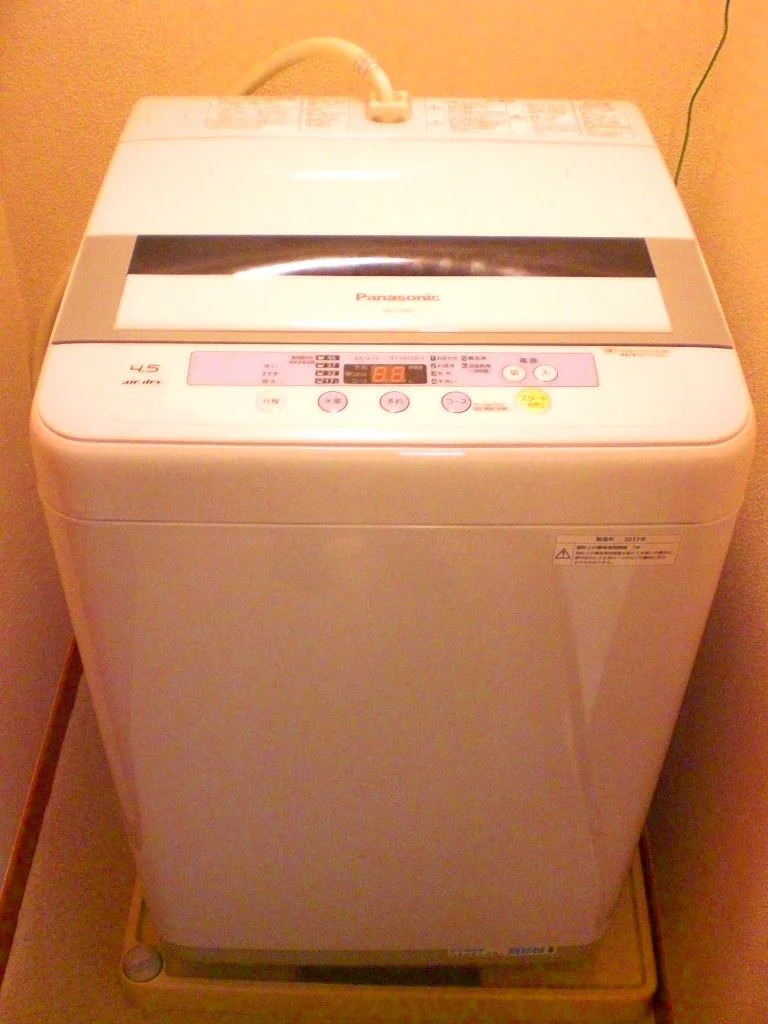 レオパレスの家具家電付のお部屋です。