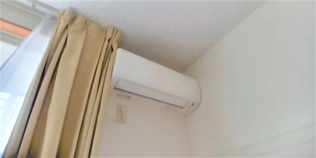 エアコン完備