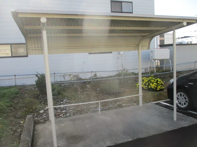 屋根付き駐輪場