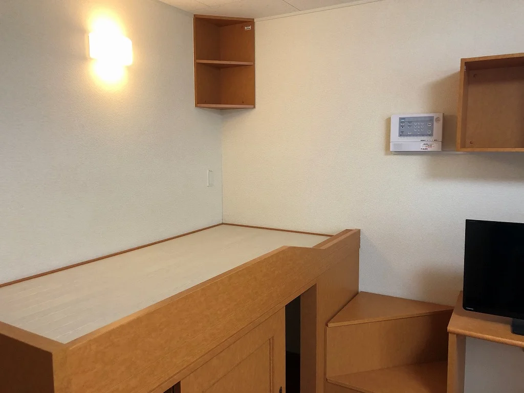 収納付きベット