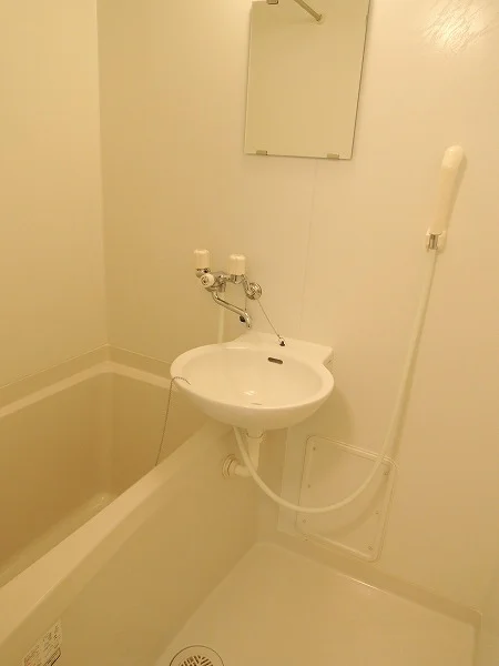 浴室乾燥機付だから雨の日も安心