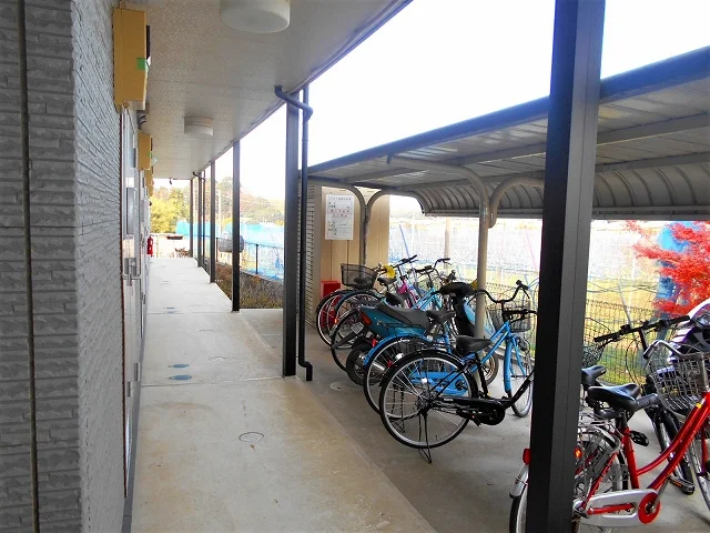屋根付き駐輪場