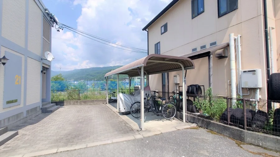 駐輪場