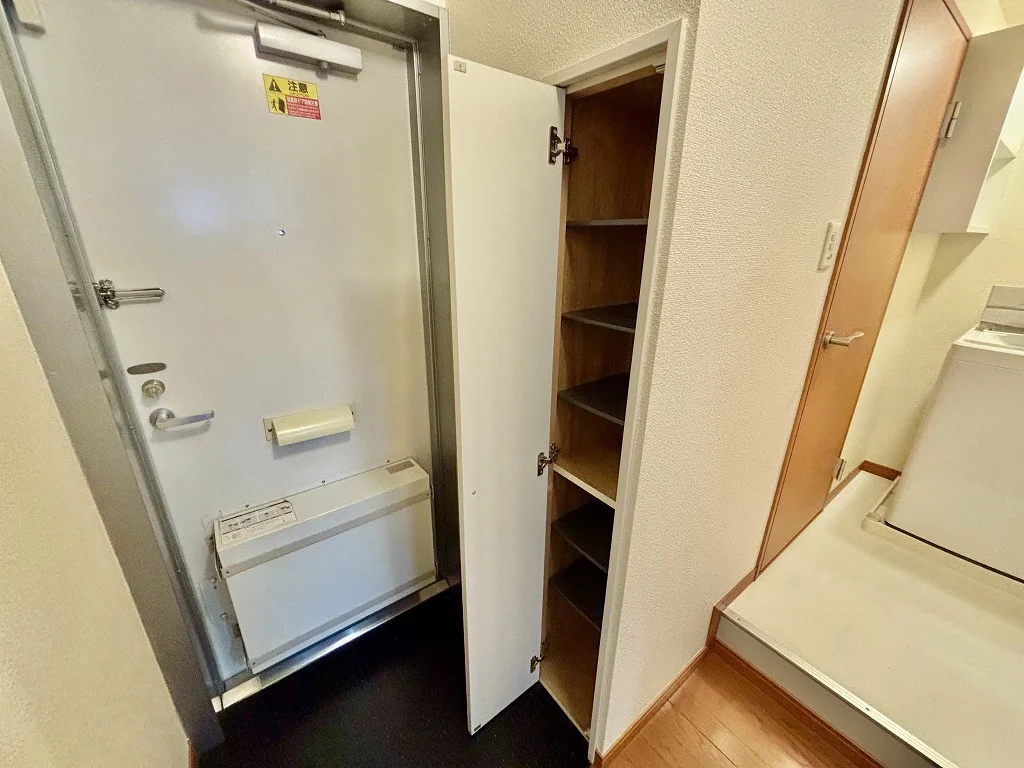 設備・仕様は号室により異なる為、現況を優先いたします。