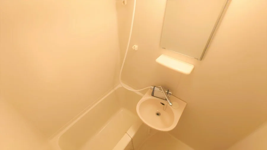 設備・仕様は号室により異なる為、現況を優先いたします。