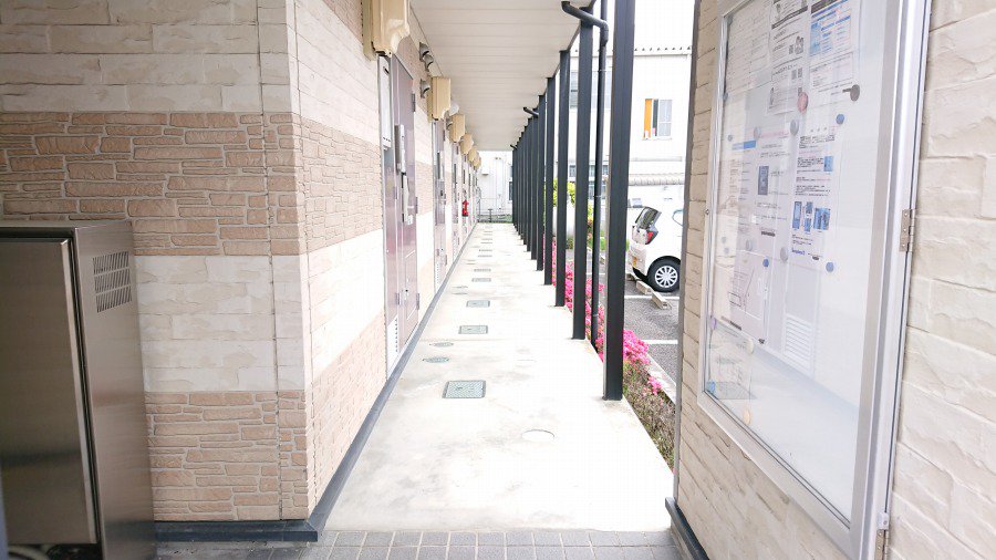 １階　通路