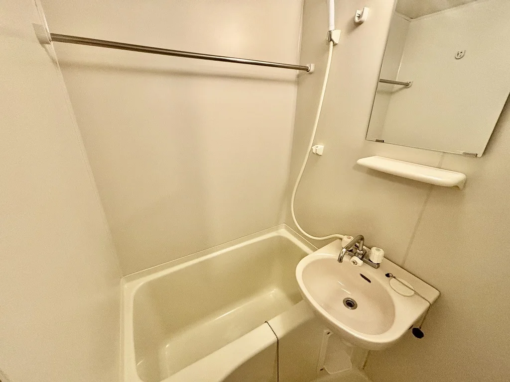 設備・仕様は号室により異なる為、現状を優先いたします。