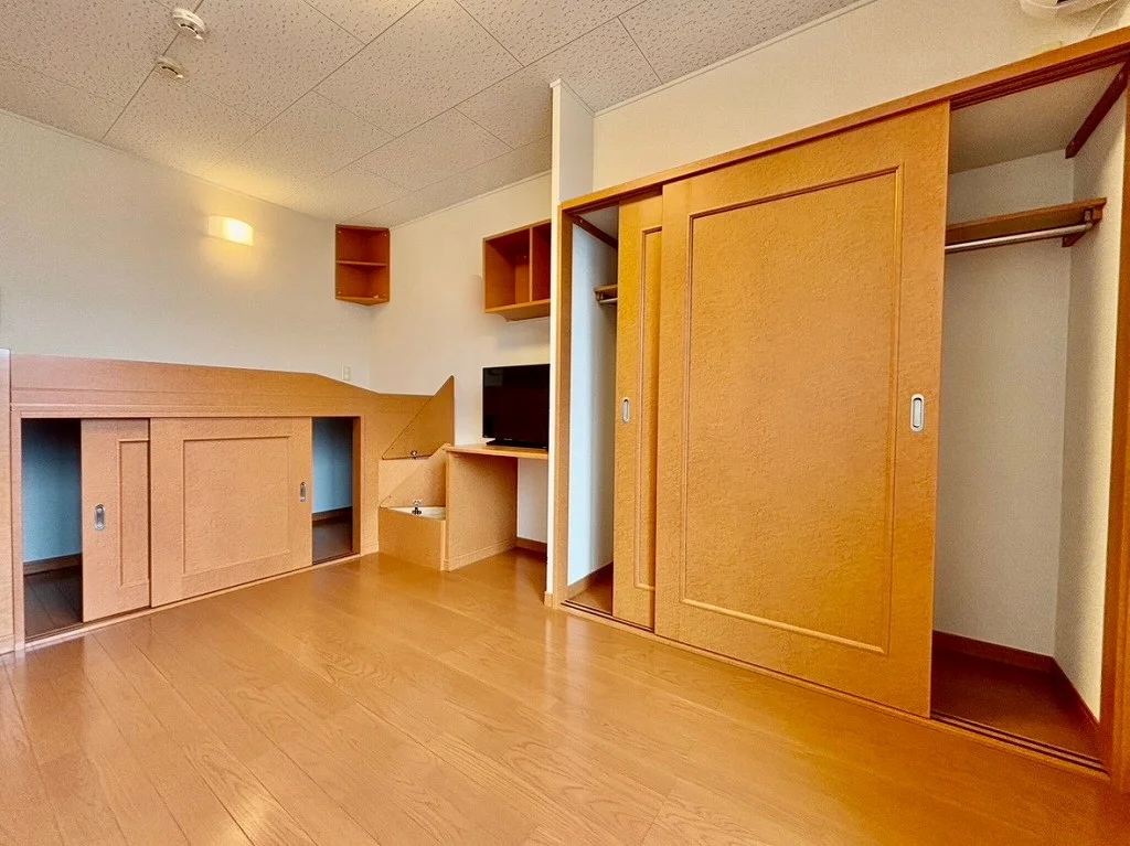 設備・仕様は号室により異なる為、現況を優先いたします。