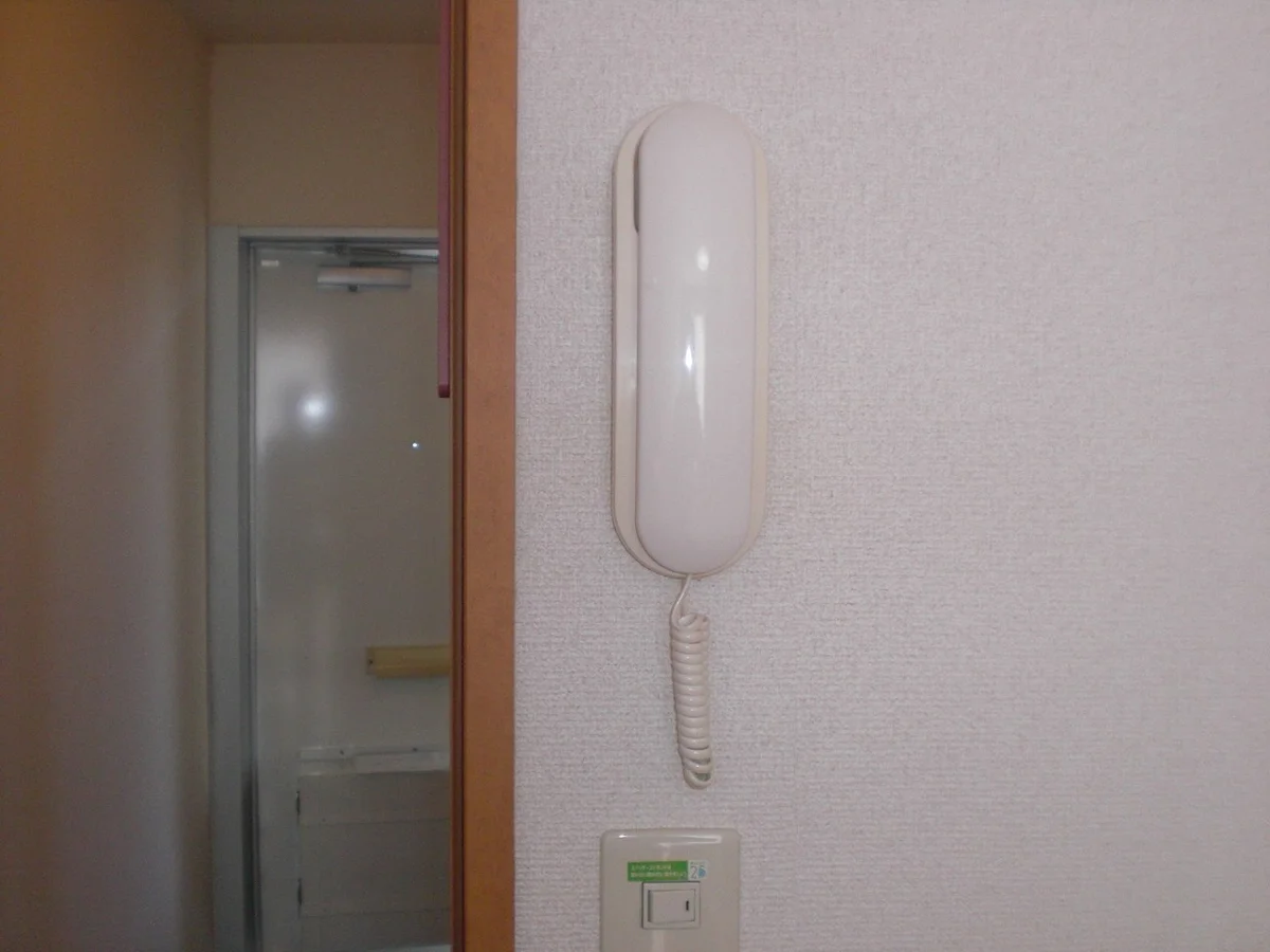 インターフォン