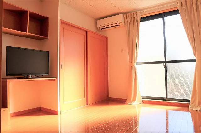 1F フローリング　２Ｆ　カーペット