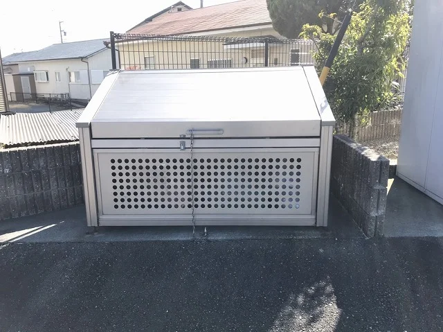 ゴミ捨て場