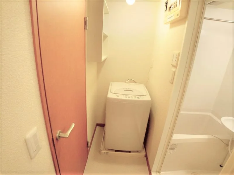 設備・仕様は号室により異なる為、現況を優先致します。