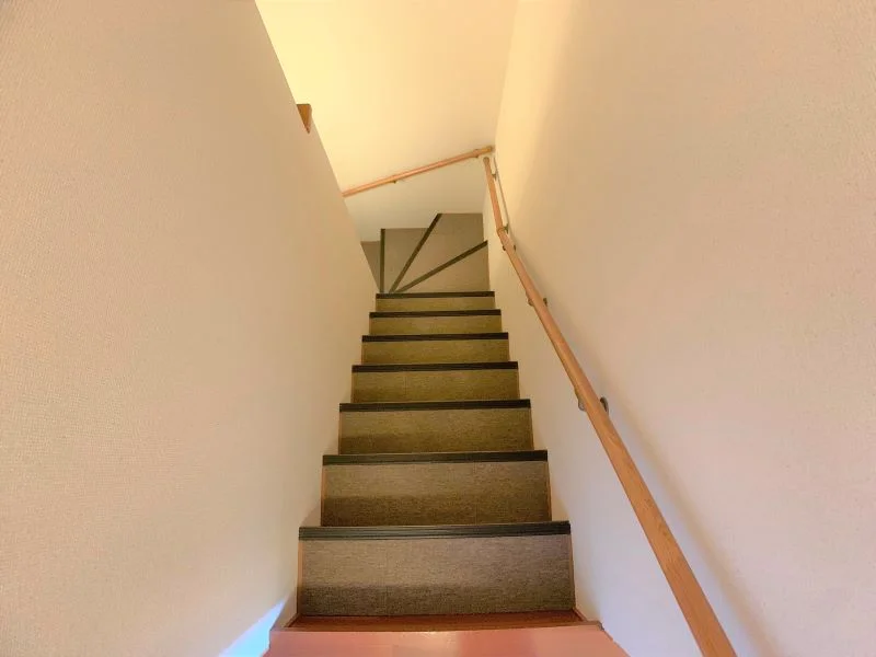 (2F)設備・仕様は号室により異なる為、現況を優先致します。