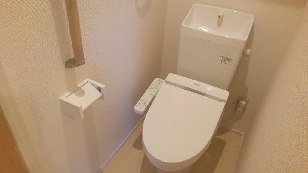 設備・使用は号室により異なる為、現況を優先致します。