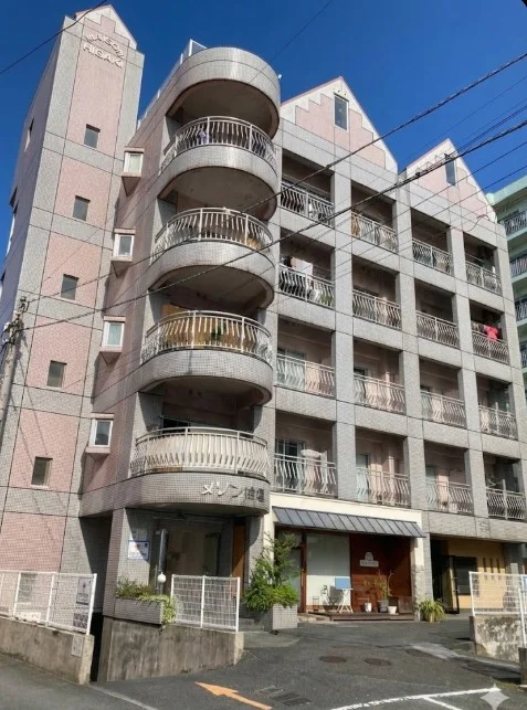 目の前にタイムズレンタカーあり！